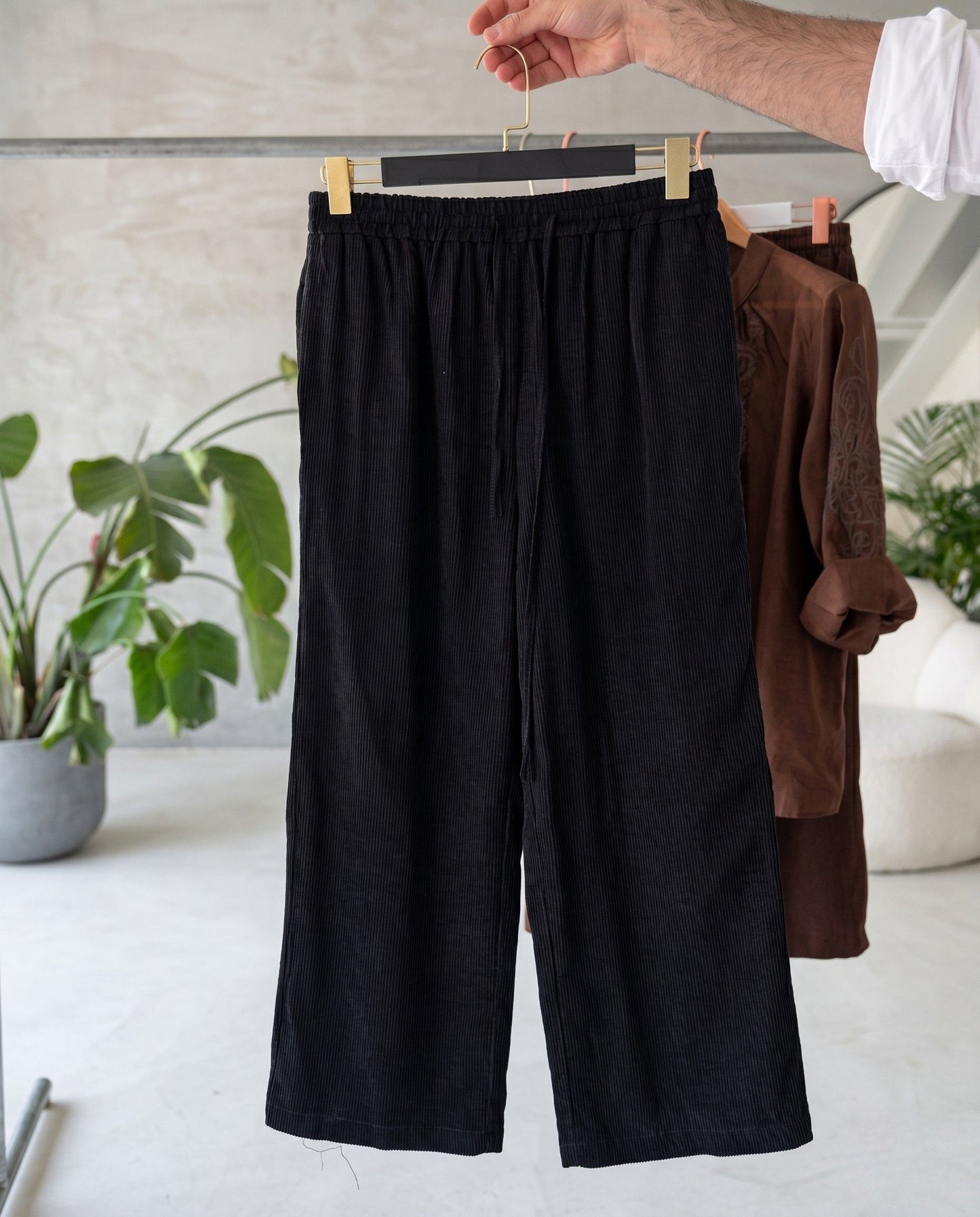Varn - Onyx Embroidered Relaxed Viscose Co Ord Set